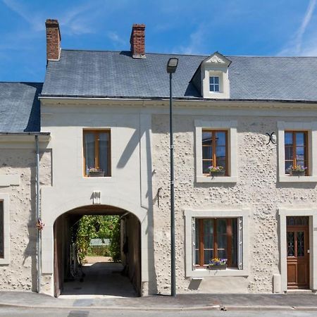 L'ancien prieuré Bed and Breakfast Saint-Jean-de-la-Motte Esterno foto
